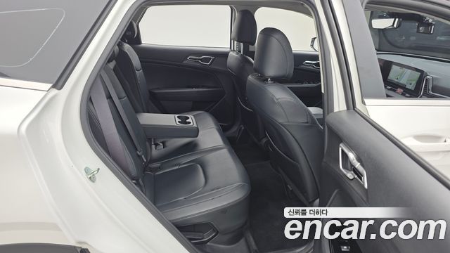 Kia Sportage 2023 — photo 12