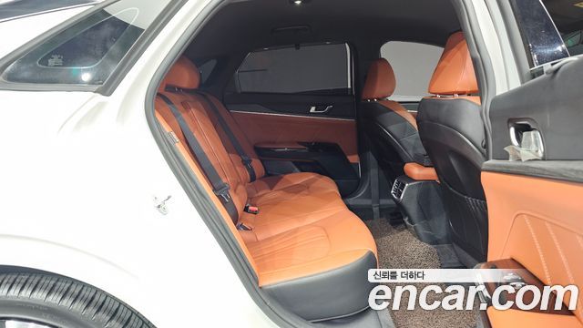 Kia K5 2024 — photo 32