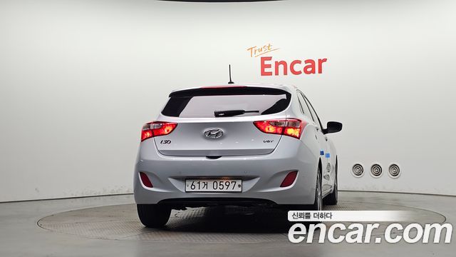 Hyundai i30 2016 — photo 4
