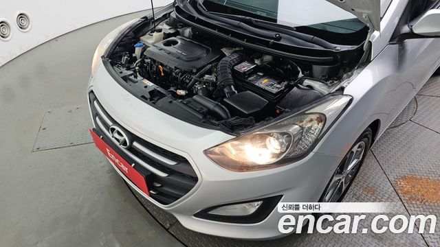 Hyundai i30 2016 — photo 6