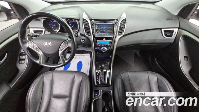 Hyundai i30 2016 — photo 7