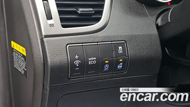 Hyundai i30 2016 — photo 14