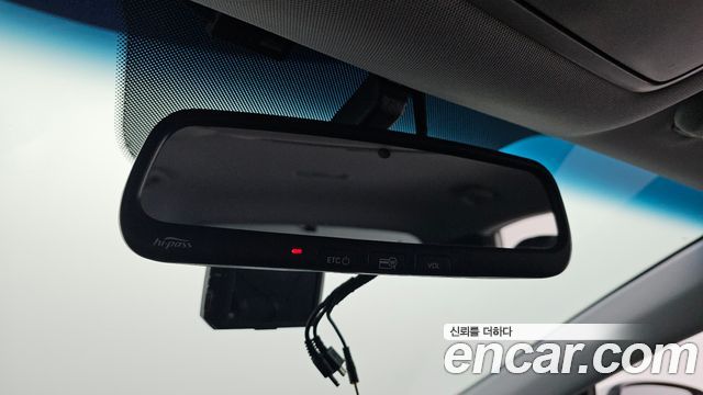 Hyundai i30 2016 — photo 19