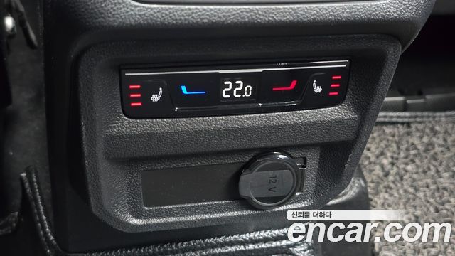 Volkswagen Tiguan 2023 — photo 19