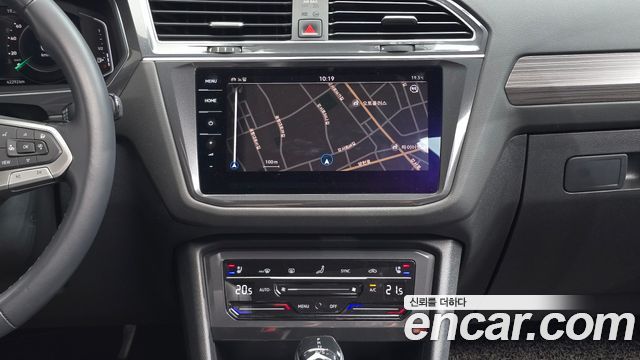 Volkswagen Tiguan 2023 — photo 20