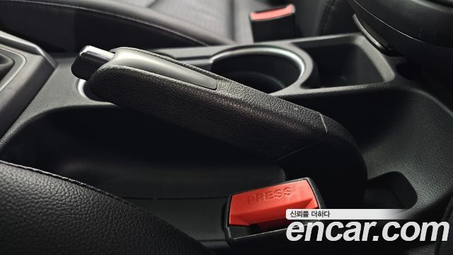 Hyundai AVANTE 2016 — photo 27