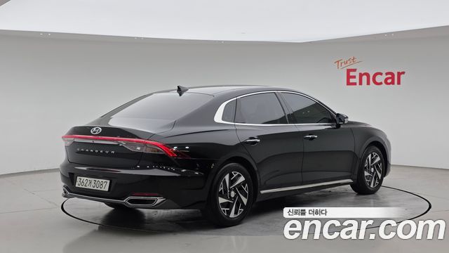 Hyundai Grandeur 2023 — photo 2