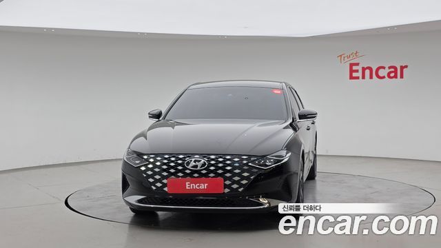 Hyundai Grandeur 2023 — photo 3