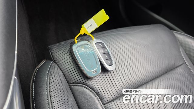 Hyundai Grandeur 2023 — photo 18