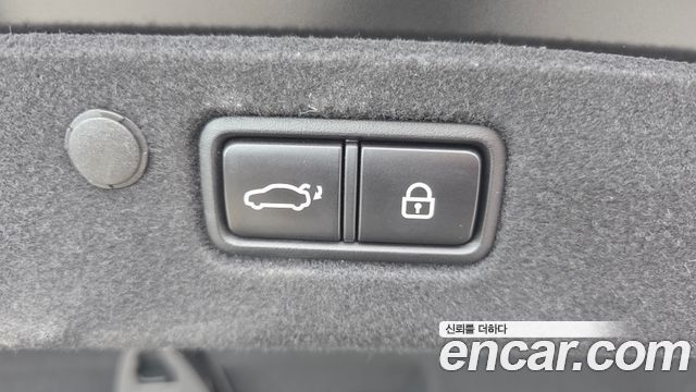 Hyundai Grandeur 2023 — photo 20