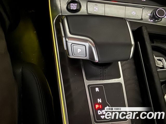 Audi A6 2021 — photo 8