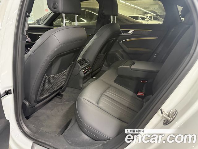 Audi A6 2021 — photo 9