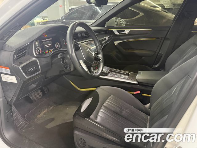 Audi A6 2021 — photo 10