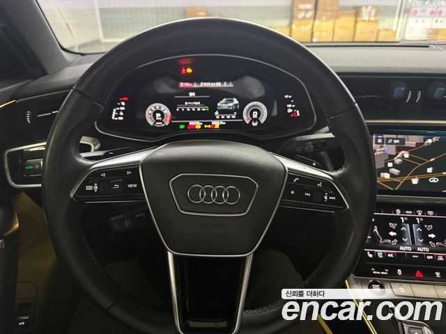Audi A6 2021 — photo 14