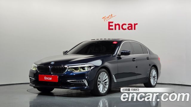 BMW 5-Series 2020 — photo 1