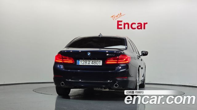BMW 5-Series 2020 — photo 4