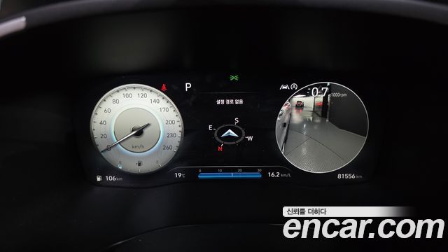 Hyundai Santafe 2021 — photo 11