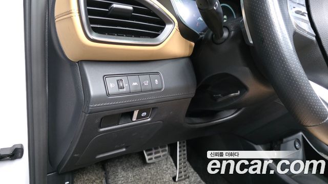 Hyundai Santafe 2021 — photo 30