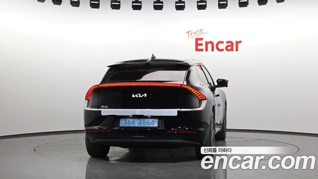 Kia EV6 2023 — photo 4