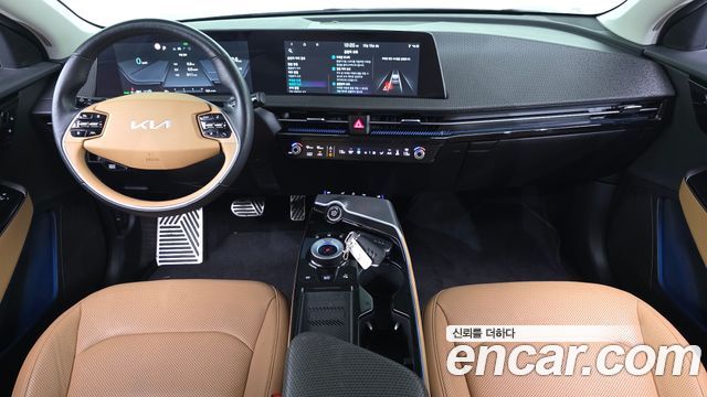 Kia EV6 2023 — photo 10