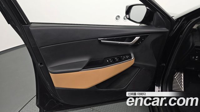 Kia EV6 2023 — photo 14