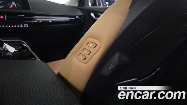 Kia EV6 2023 — photo 27