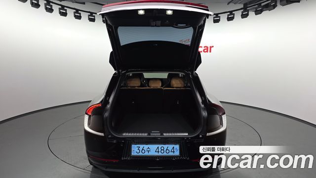 Kia EV6 2023 — photo 30