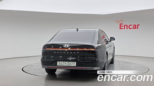 Hyundai Grandeur 2023 — photo 4