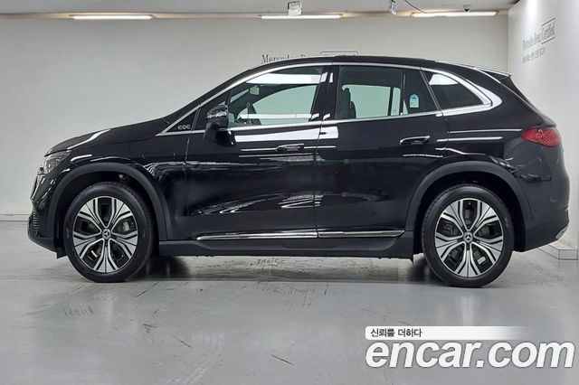 Mercedes-Benz EQE 2026 — photo 12