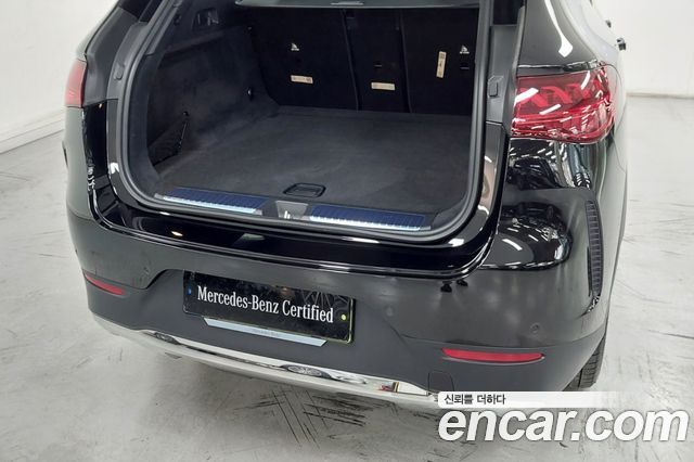 Mercedes-Benz EQE 2026 — photo 15