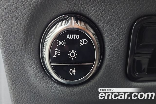 Mercedes-Benz EQE 2026 — photo 17