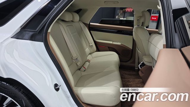Hyundai Grandeur 2023 — photo 18