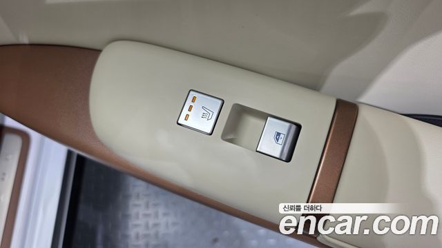 Hyundai Grandeur 2023 — photo 24