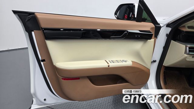 Hyundai Grandeur 2023 — photo 14