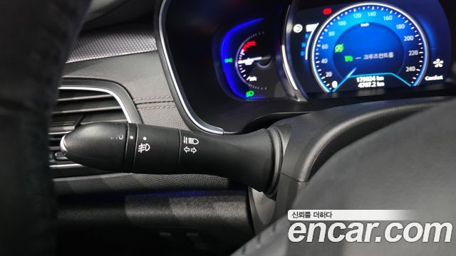 Renault Korea SM6 2016 — photo 26