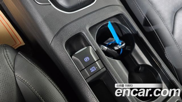 Hyundai i30 2018 — photo 24