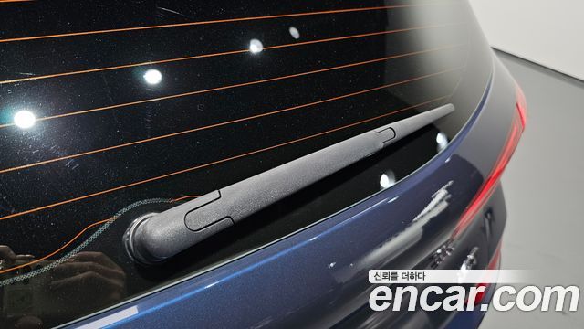 Hyundai i30 2018 — photo 29