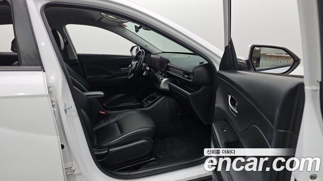 Hyundai Kona 2023 — photo 16