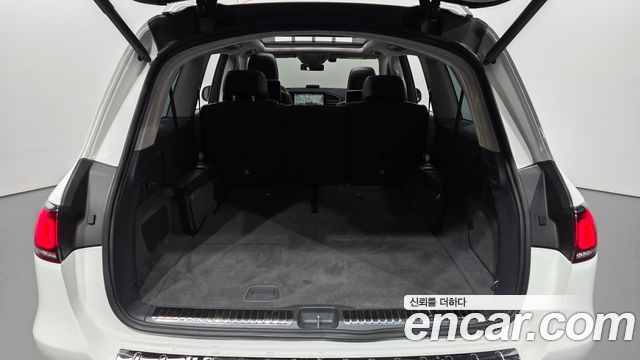Mercedes-Benz GLS-Class 2020 — photo 31