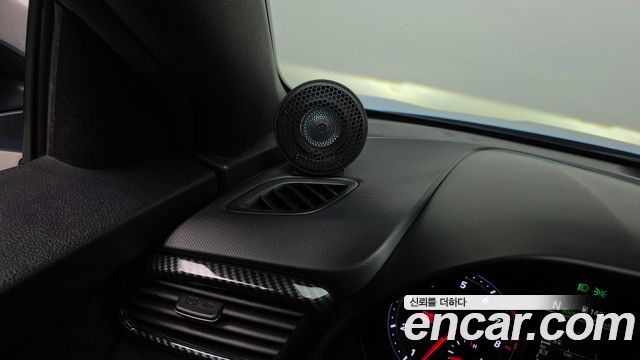 Hyundai Veloster 2020 — photo 29