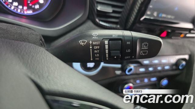 Hyundai Veloster 2020 — photo 34