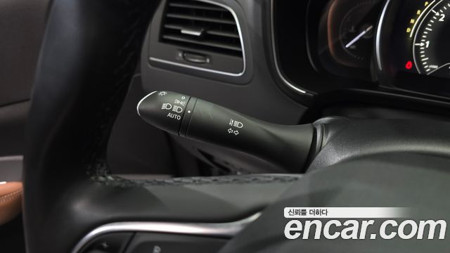 Renault Korea QM6 2021 — photo 23