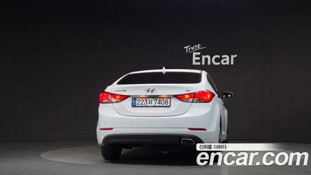 Hyundai AVANTE 2015 — photo 4