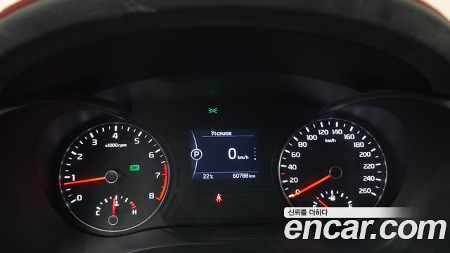 Kia K5 2018 — photo 11