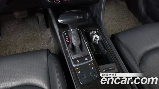 Kia K5 2018 — photo 12
