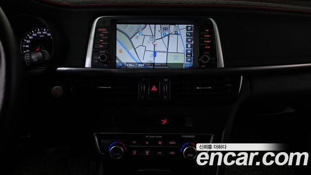 Kia K5 2018 — photo 18