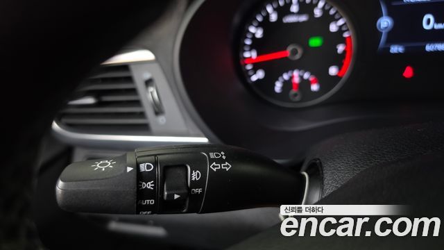 Kia K5 2018 — photo 26