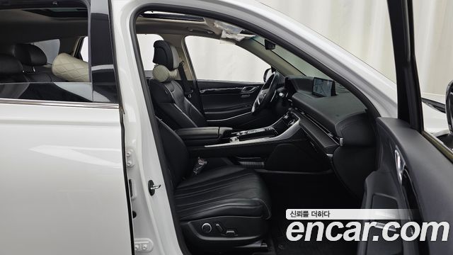 Genesis GV80 2021 — photo 11