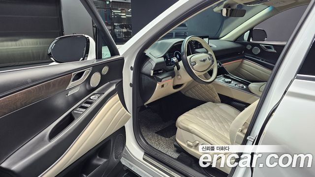 Genesis GV80 2023 — photo 13