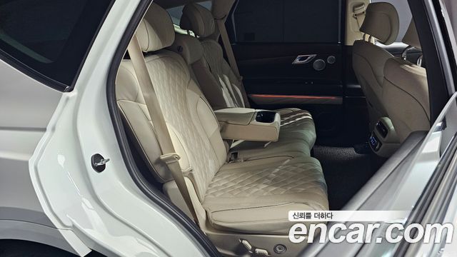 Genesis GV80 2023 — photo 17